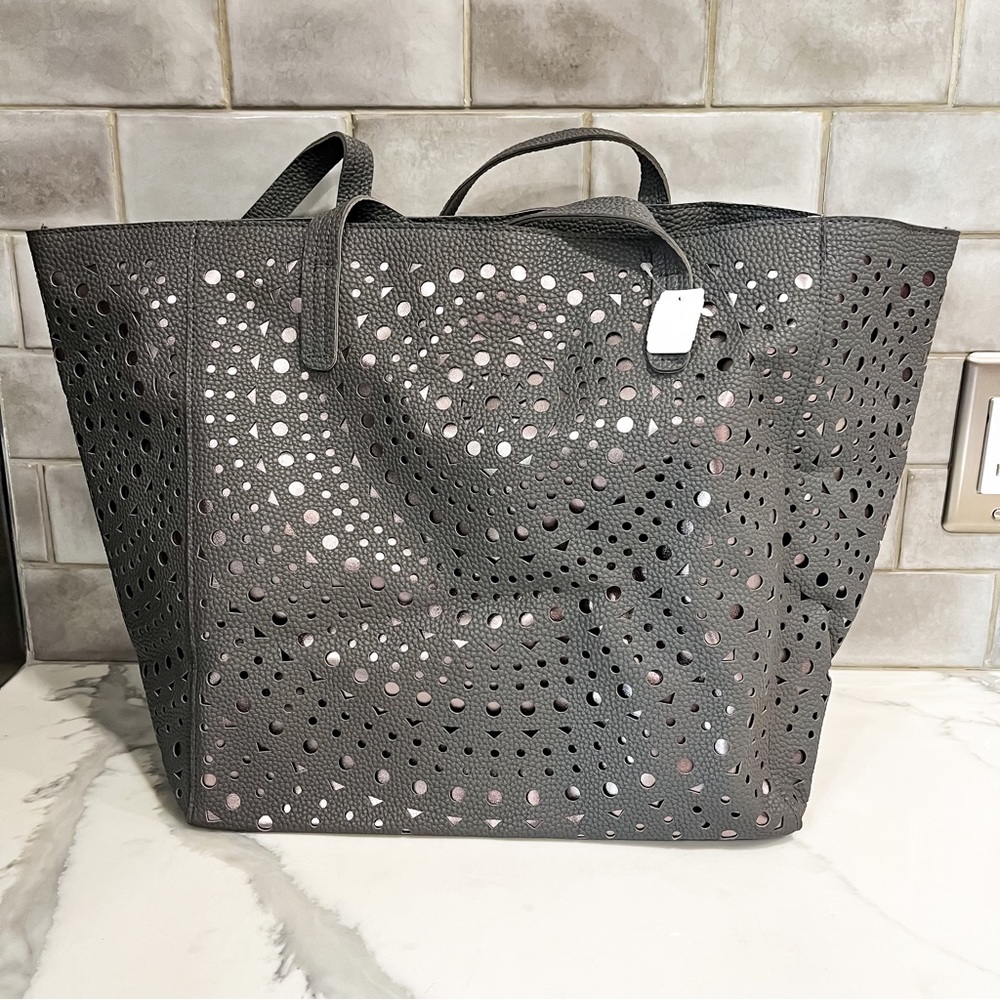 NWT Bath & Body Works Tote Bag - Gray/Metallic